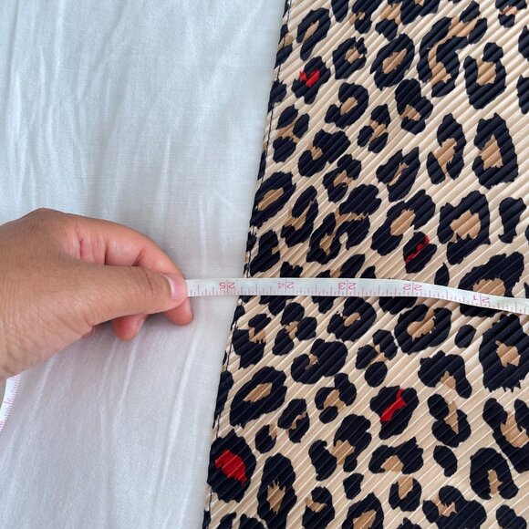 No brand cheetah print scarf / top - Picture 7 of 7